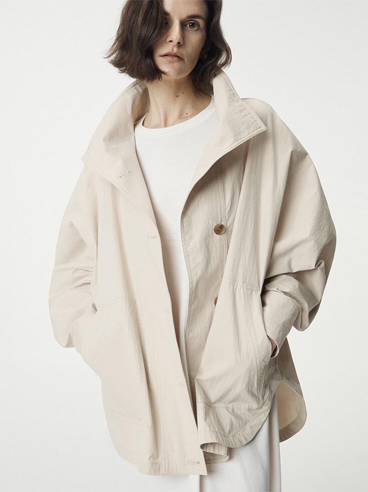 Dolman Sleeve High Neck Jacket_Beige