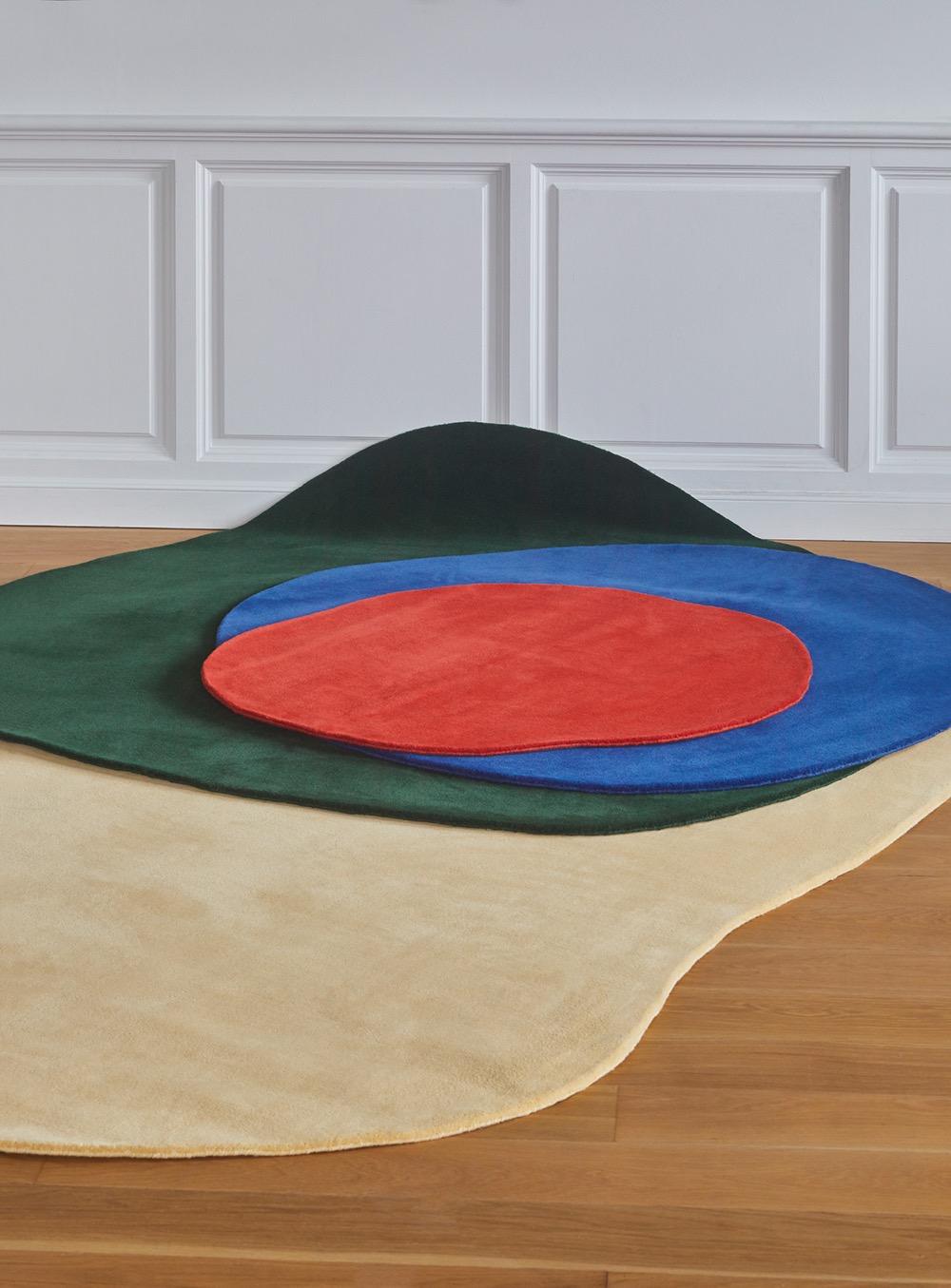 Fluid Rug