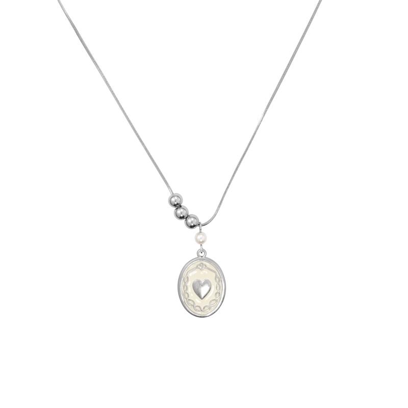 harmless frame necklace-silver