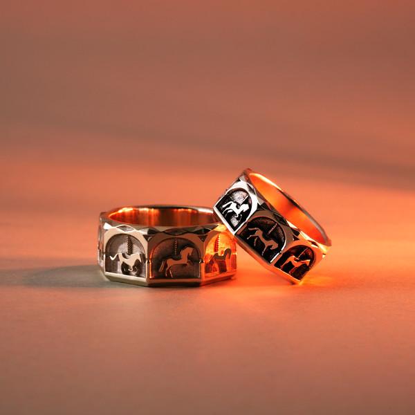 회전목마 반지 - 헤쳐 나아가야할 삶