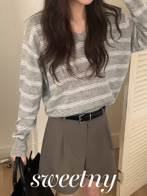 나이니 [랭킹🏆누적2만장/후기보장/단독컬러추가🔥/일부컬러당일] 퓨어미 소프트 여리핏 브이넥 긴팔 니트 (분위기/데이트룩/사계절니트)