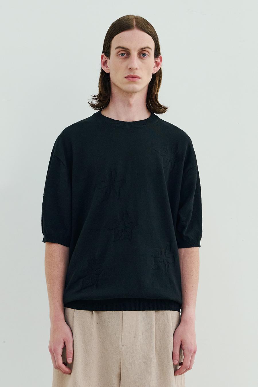 flower short sleeve knit black