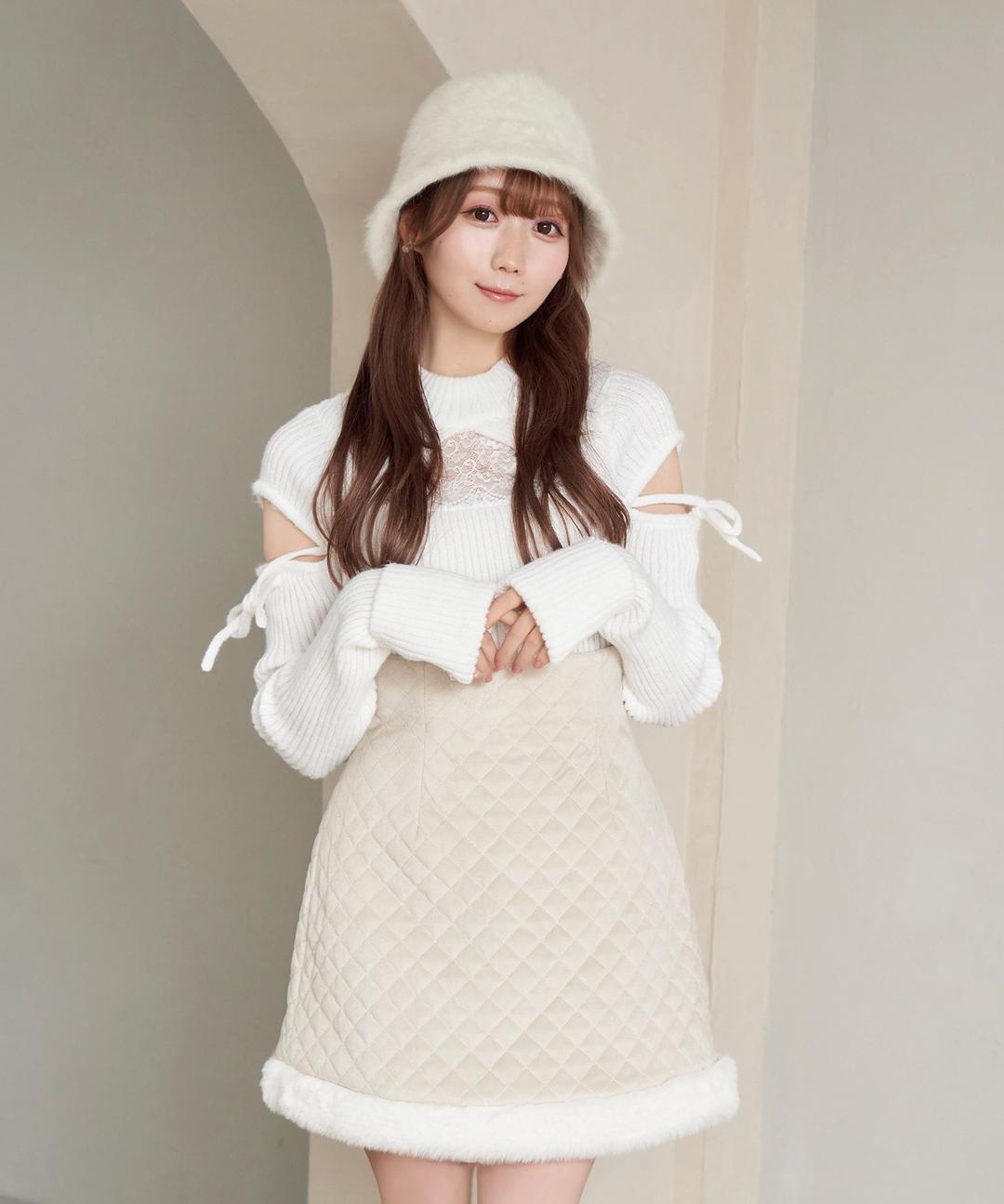 cut out lace point knit tops【white】