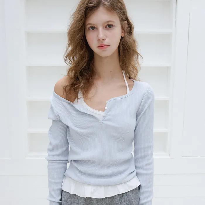 [2/27 순차배송] 레터즈 버튼 하트넥 티셔츠 ( 블루그레이 )