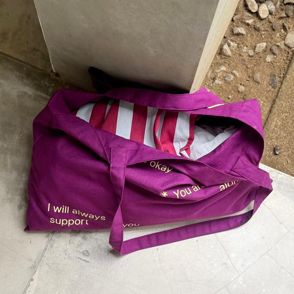 [3월 20일 이내 예약 출고] Cosy Where Bag - Purple