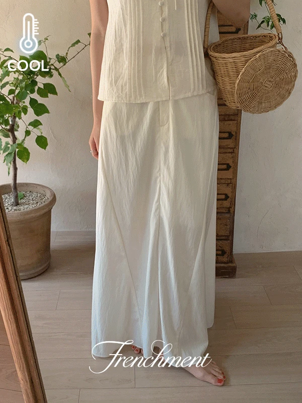 [MADE/만능코디]웨트 여름 나일론 버클 플레어 롱 스커트(2color)