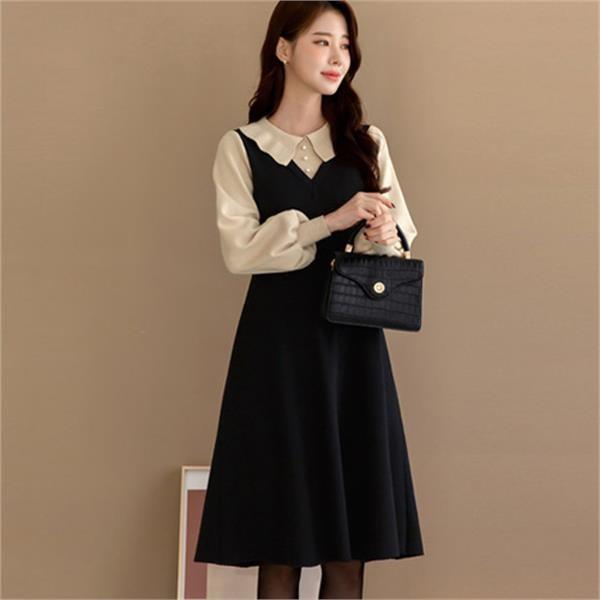 [하프클럽/시크라인]플랫카라 진주 퍼프 소매 배색 니트 원피스