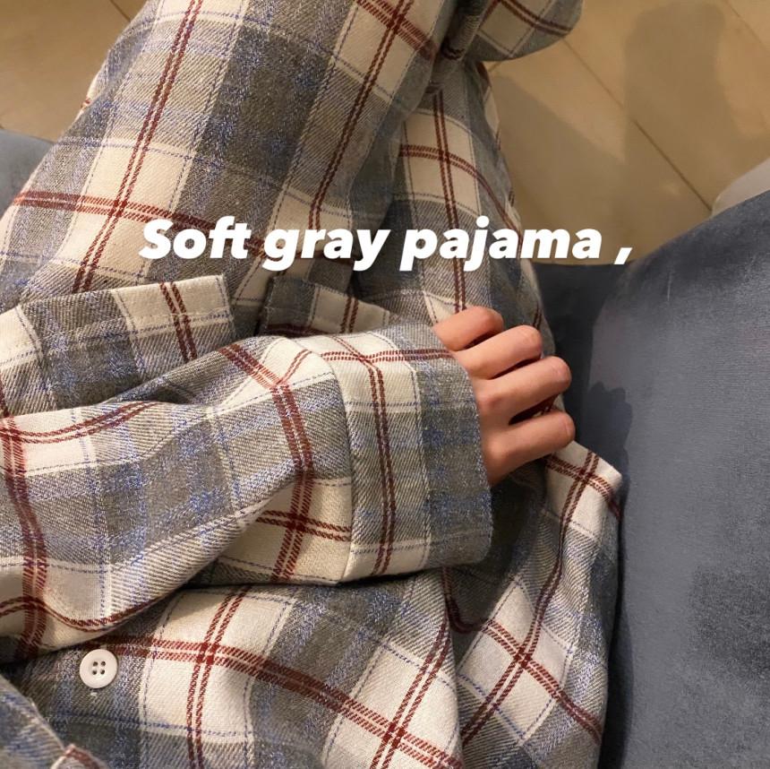 [커플잠옷] 소프트그레이 넉넉한 무드체크 파자마파티 플러드케이