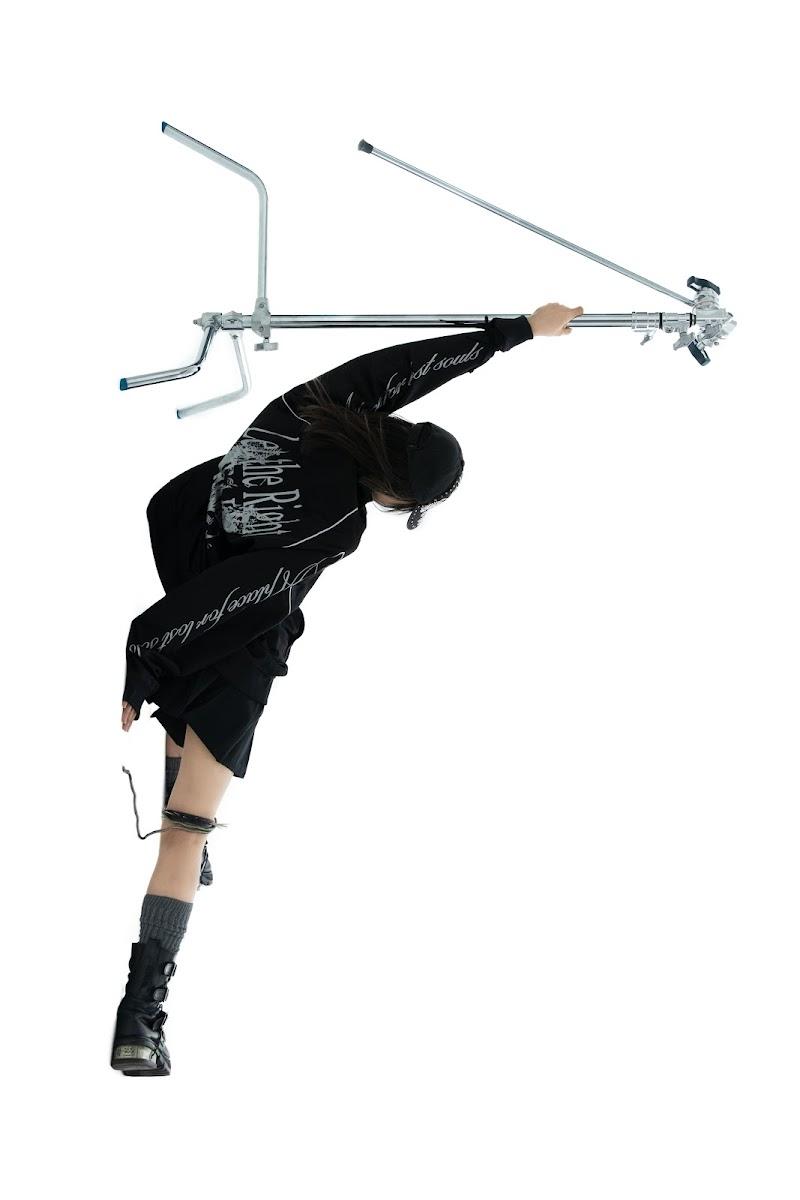 SILVER LINING 3XL zip up SALE