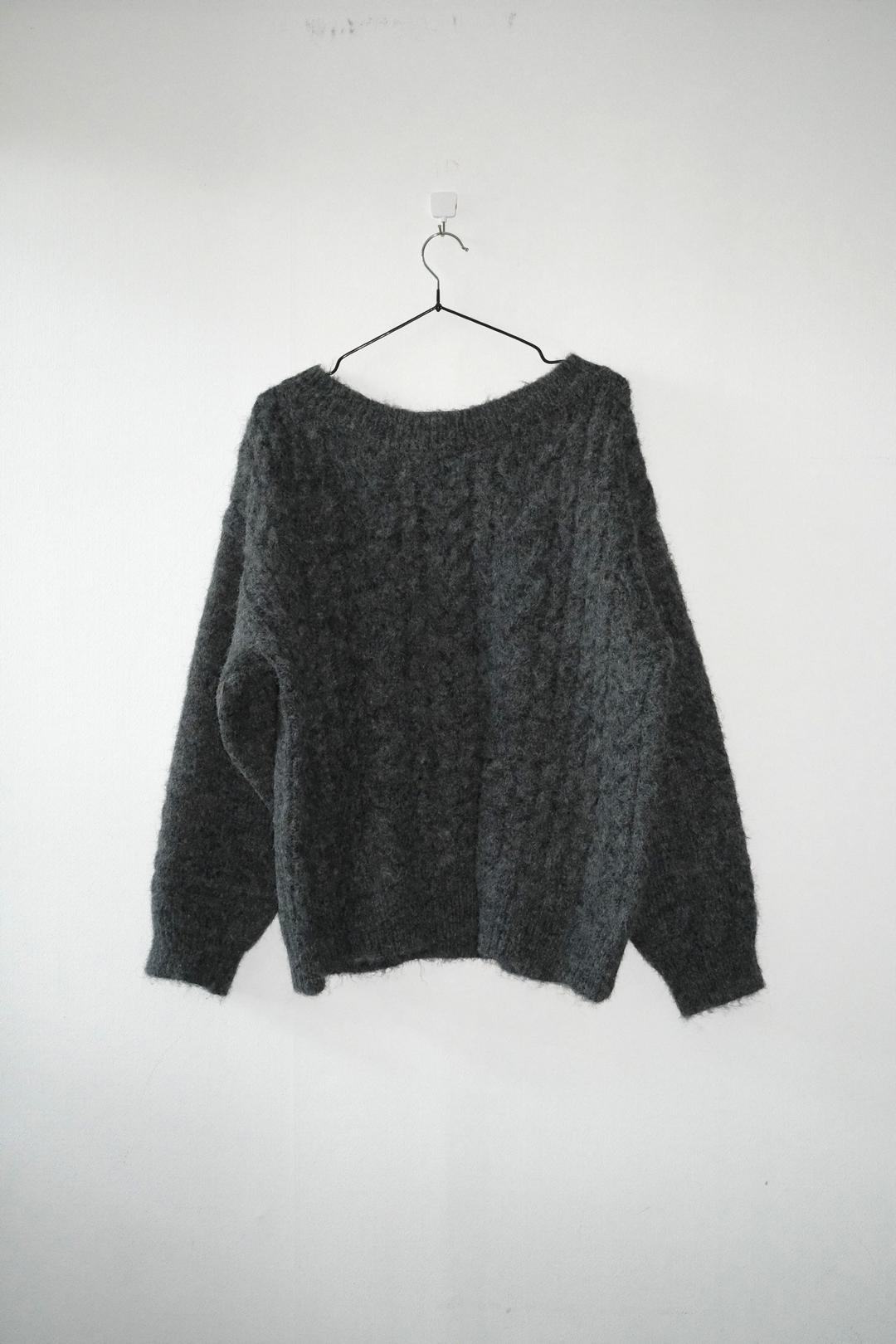 Cable knit(주문폭주/꽈배기원숄더)