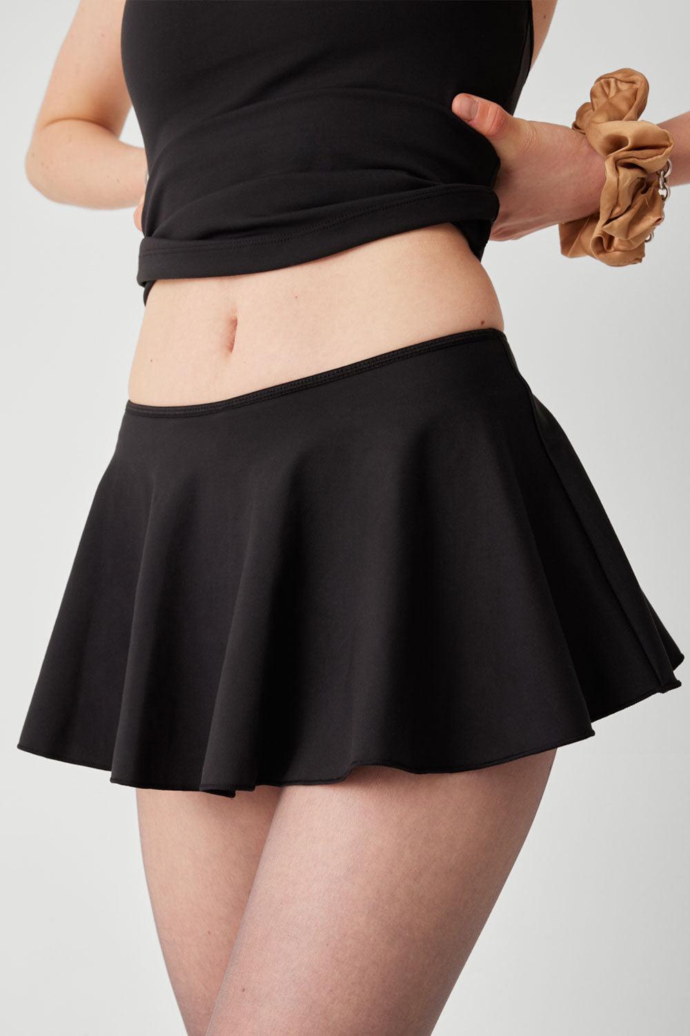 Star Low Rise Skort - Black - Black / XS