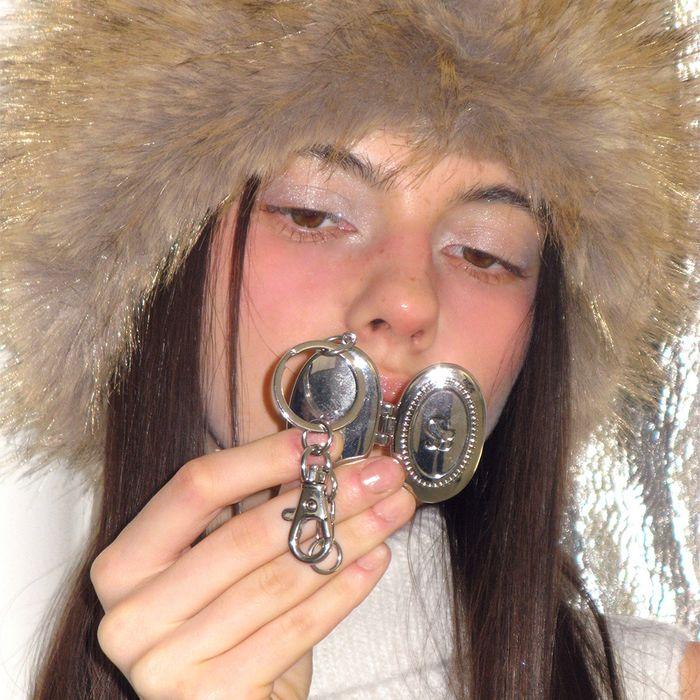 Sunburn Mirror Keyring (SILVER)