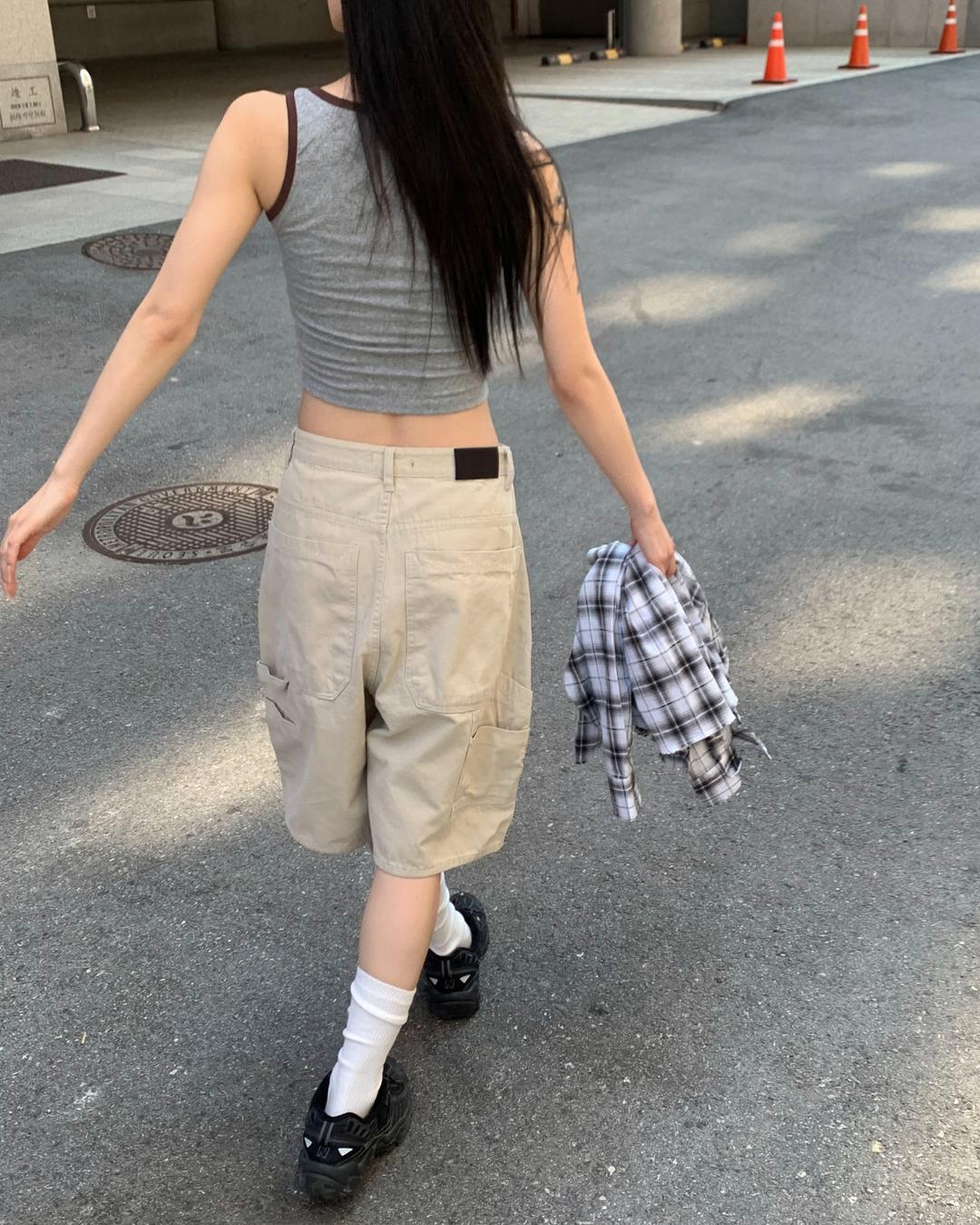 Carpenter bermuda pants