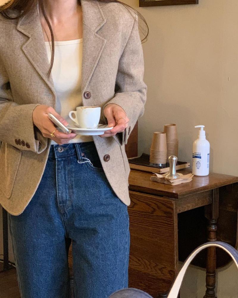 jinsim 진심 알몬드 자켓