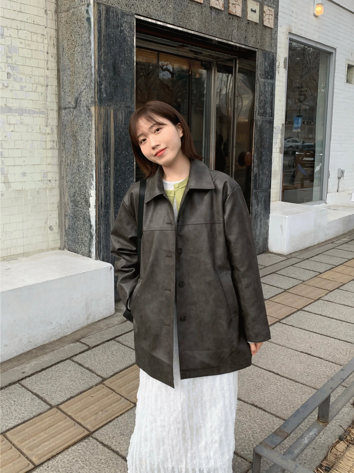 모카 하프 레더 자켓