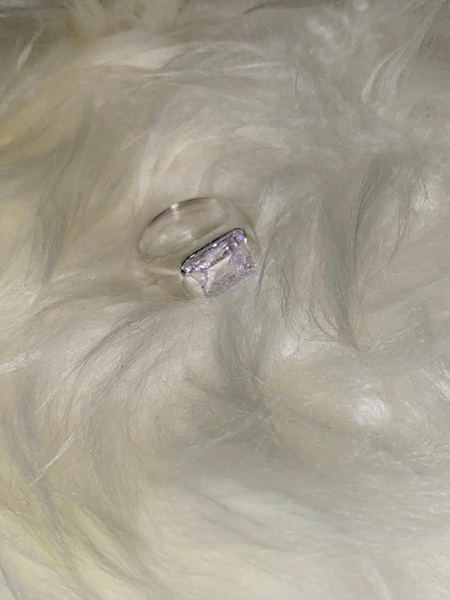 SUZAN RING