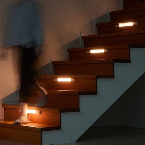 [오엘라/1+1] LED 무선 충전식 부착형 센서등 무드등 센서바 2종