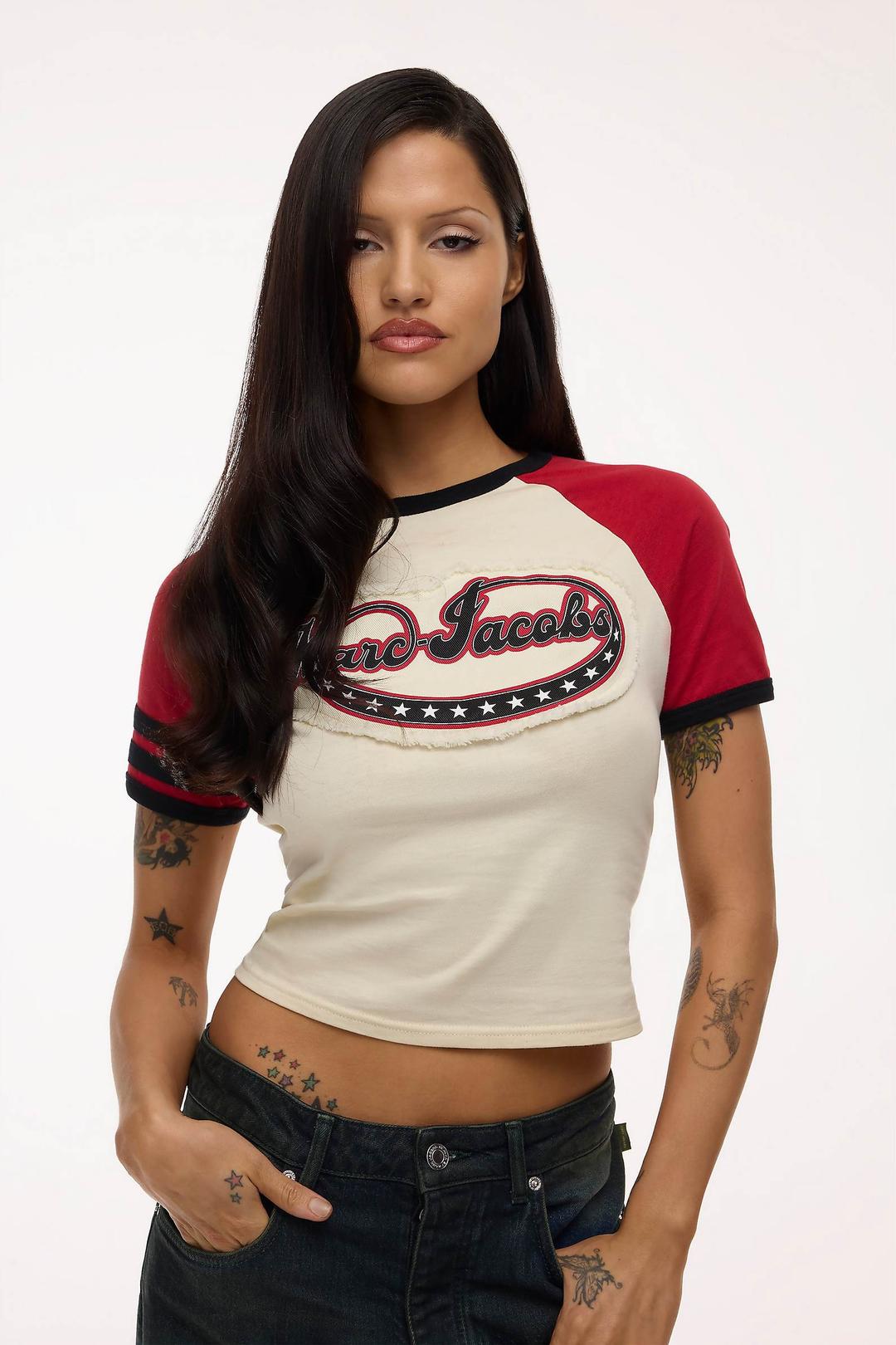 RAGLAN BABY TEE
