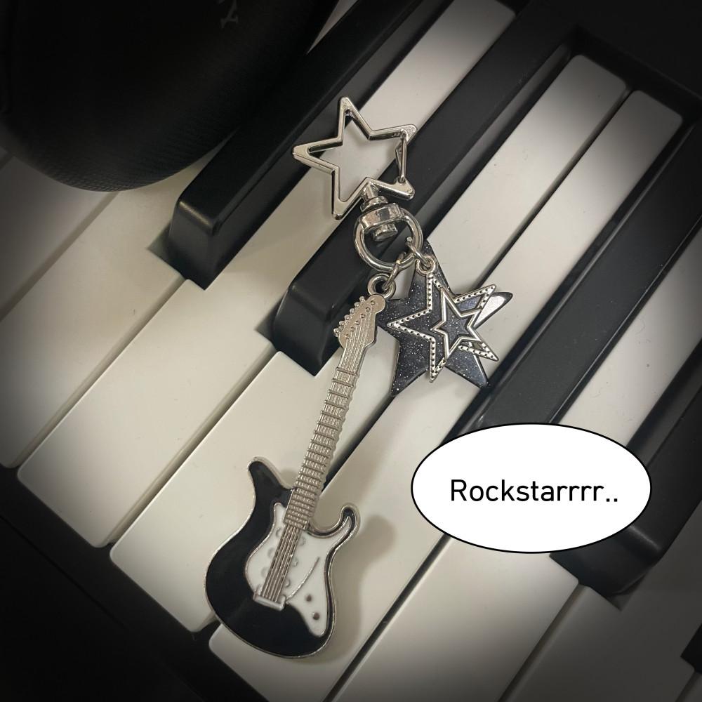 [booO0m!⋆부움마켓] rockstar keyring - 재입고일 미정