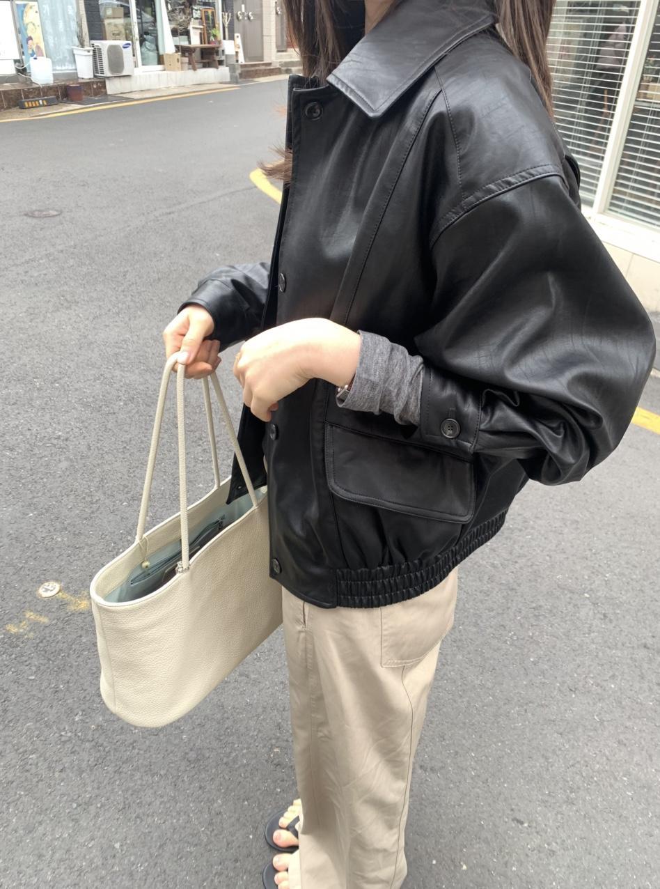 어파트오브 슬릿 블루종 레더 자켓