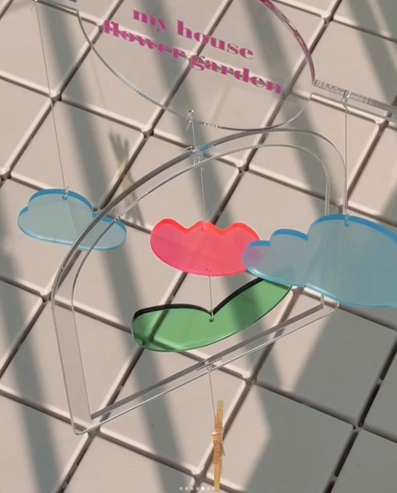 튤립 인테리어 썬캐쳐 벽장식 아크릴 모빌