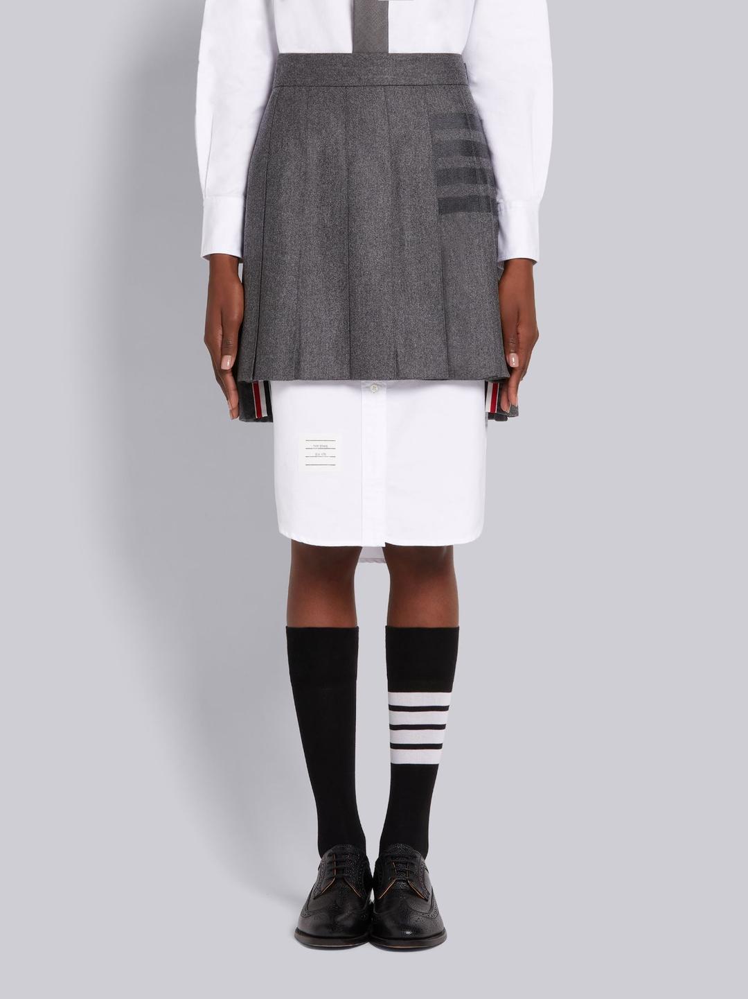 미디엄 그레이 울 캐시미어 플란넬 플리츠 4-바 미니 스커트