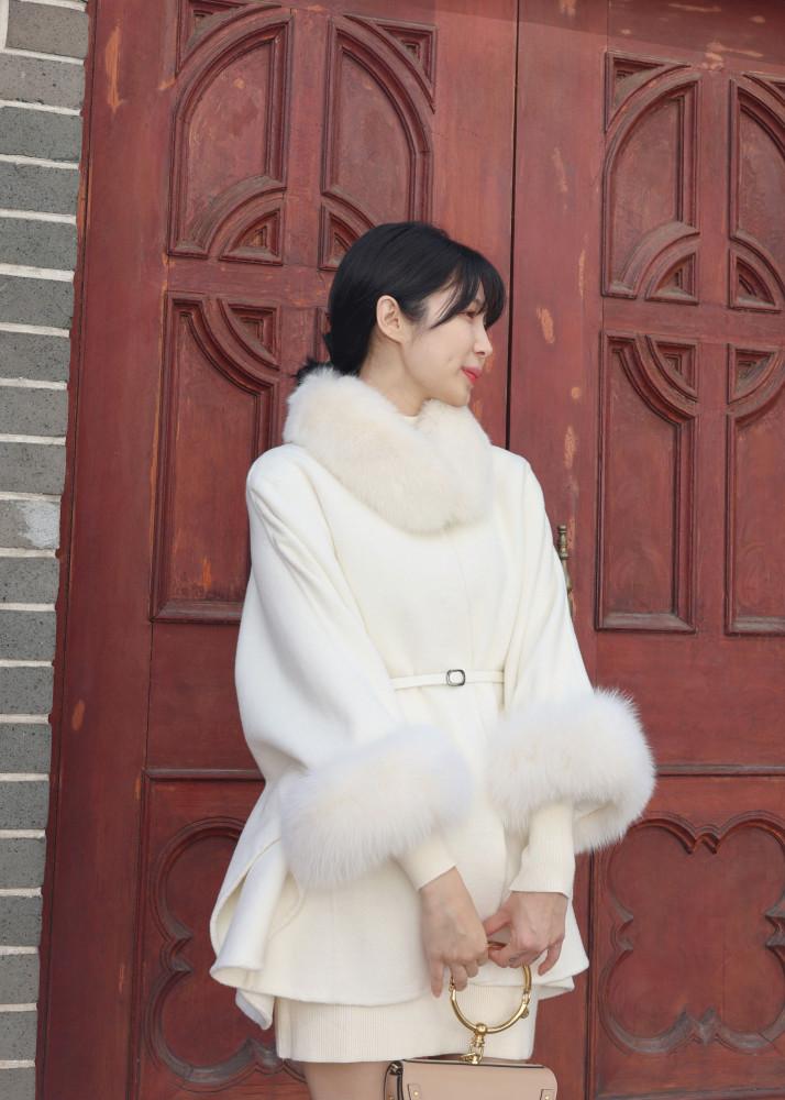 울100% 폭스퍼100% 핸드메이드 케이프 코트