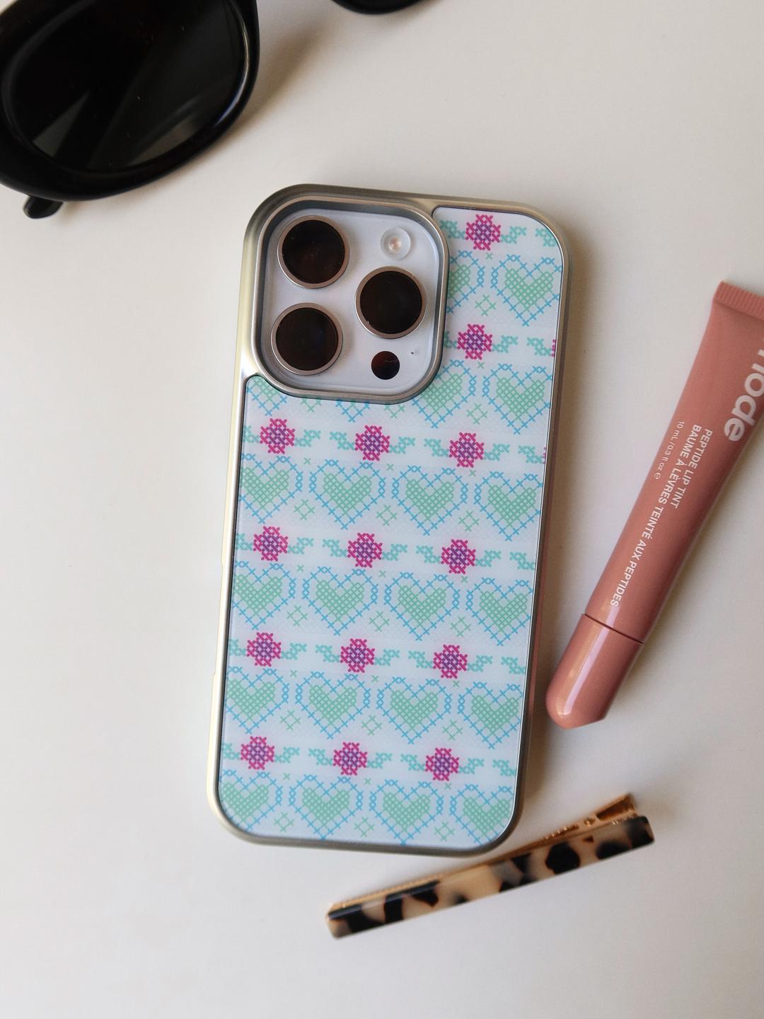 CROSS STITCH silver matte glass bumper case [HEARTS]