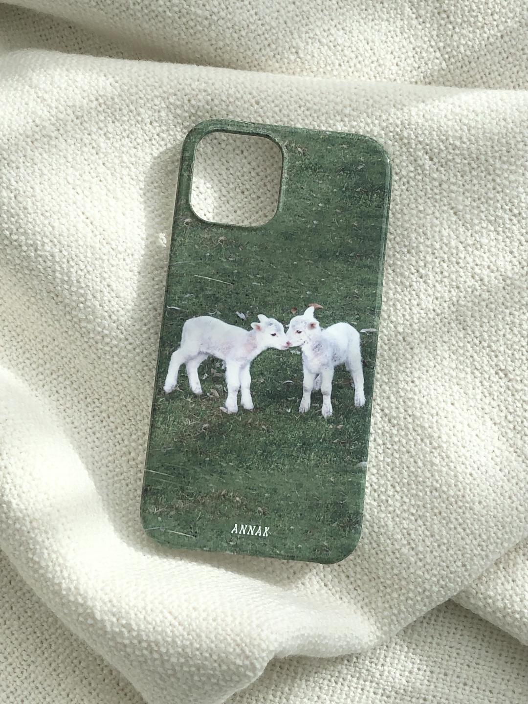 아기 염소 양 그린 폰케이스 아이폰 갤럭시 동물케이스 빈티지케이스 [loving sheep hard case]