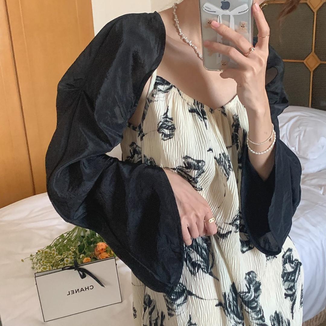 [예약주문]글로시 볼레로 가디건