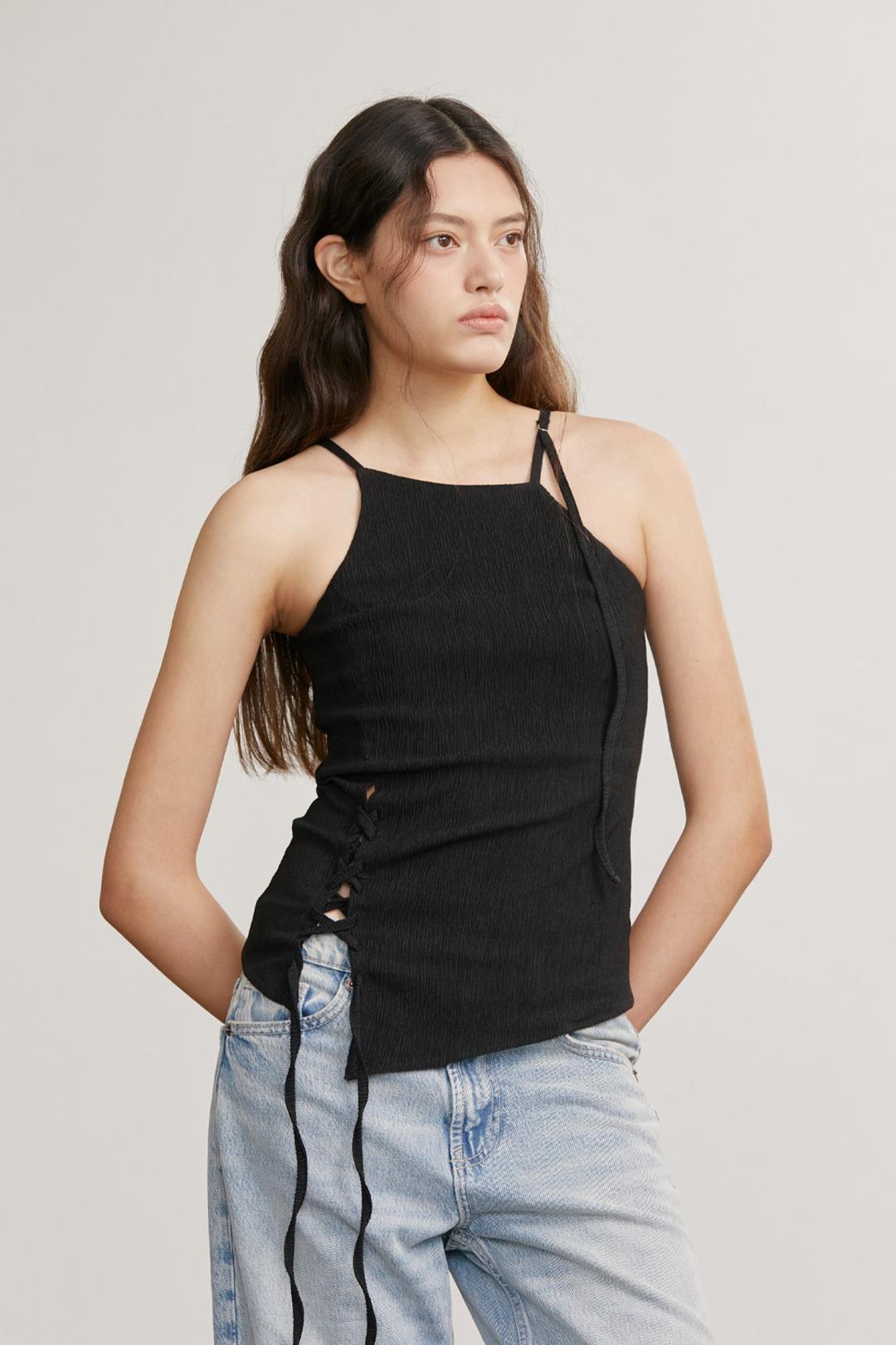 LACE UP HALTER SLEEVELESS TOP (BLACK)