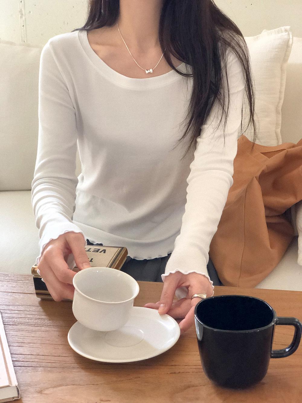 스프링콤마 [당일/MADE/국내] 웨이브 물결유넥티셔츠 (단독주문만 당일 출고 가능!)