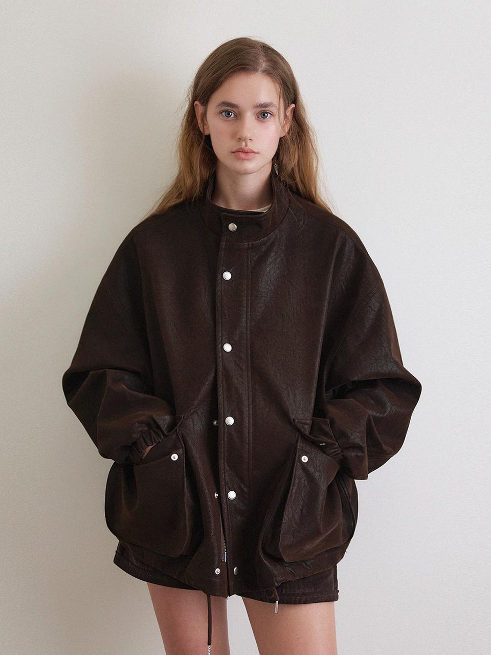 하네 오버핏 필드 숏 레더 자켓_Subtle Brown