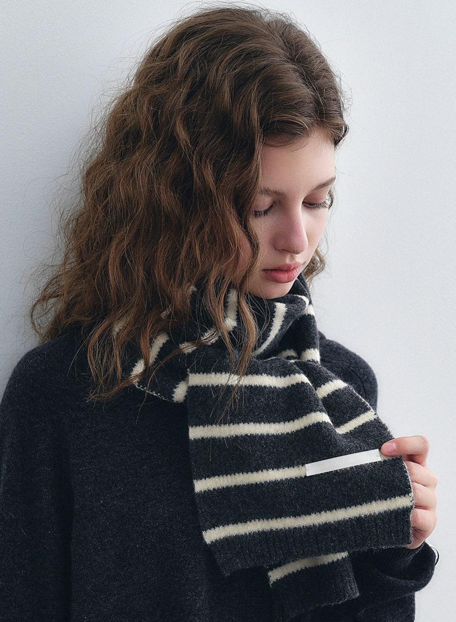 데일리 스트라이프 머플러 - 차콜