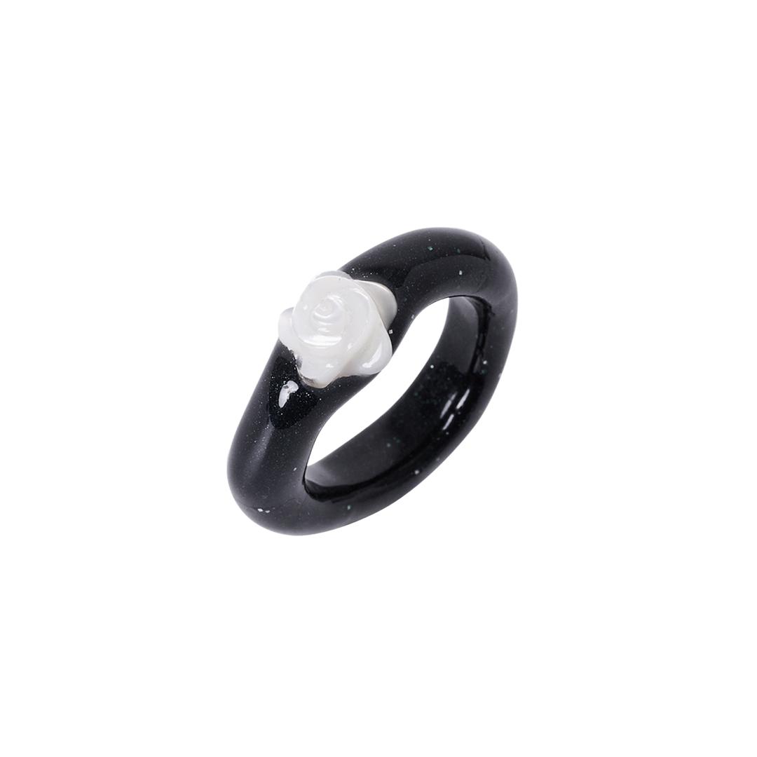 rose bud ring