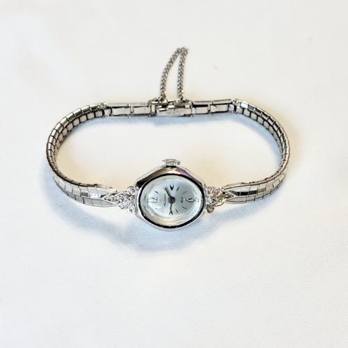 HELBROS 실버톤 수동시계