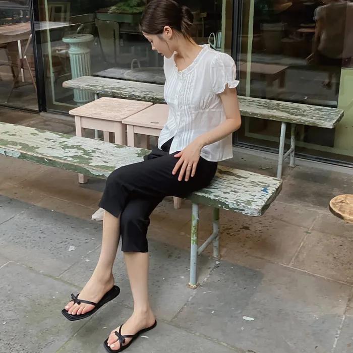 Capri pants (black)