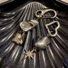 (XANADU) Pearl Drop Keyring