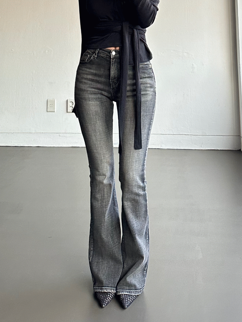 미젬므 플랫 흑청 부츠컷