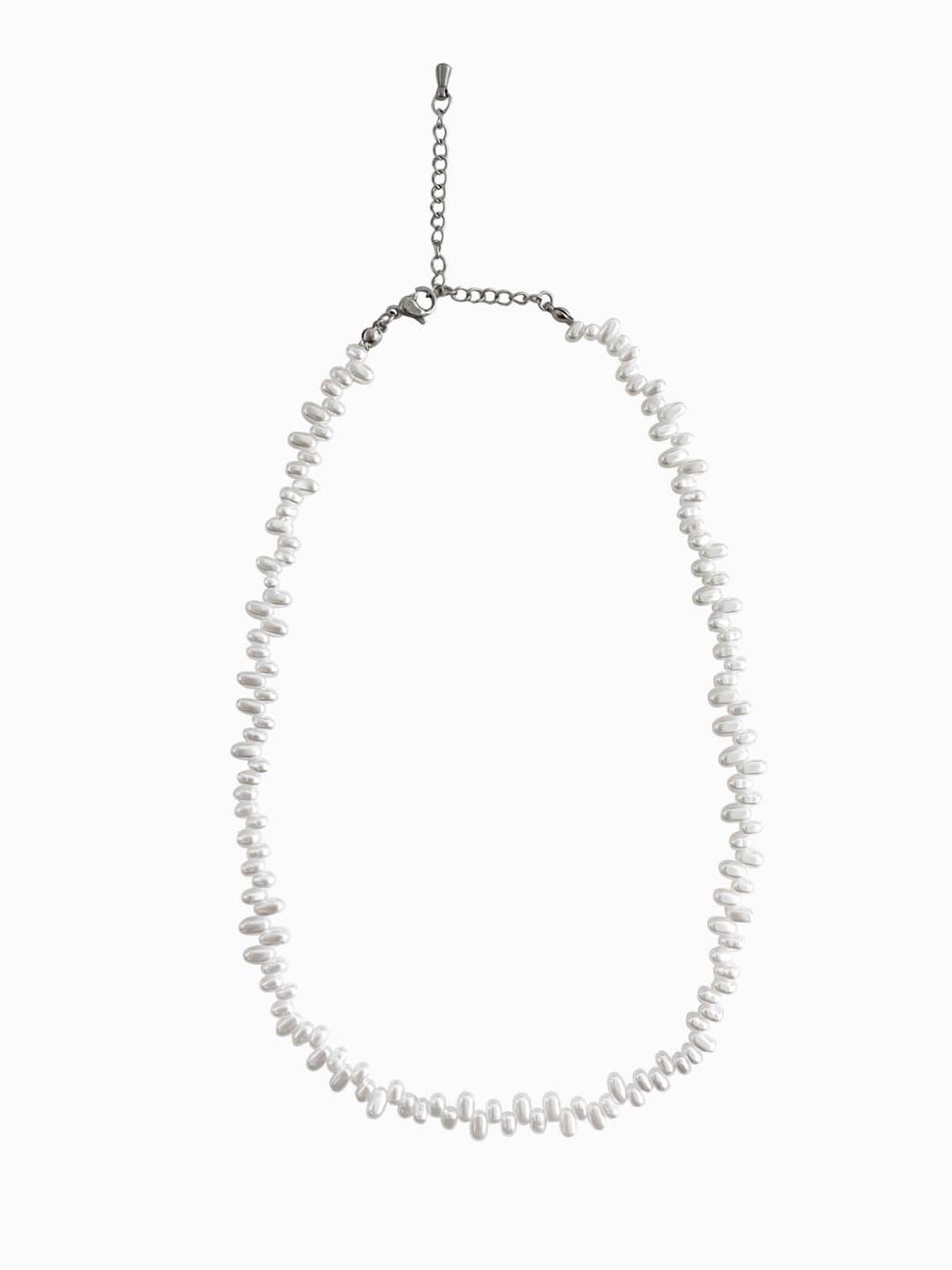 crooked pearl necklace
