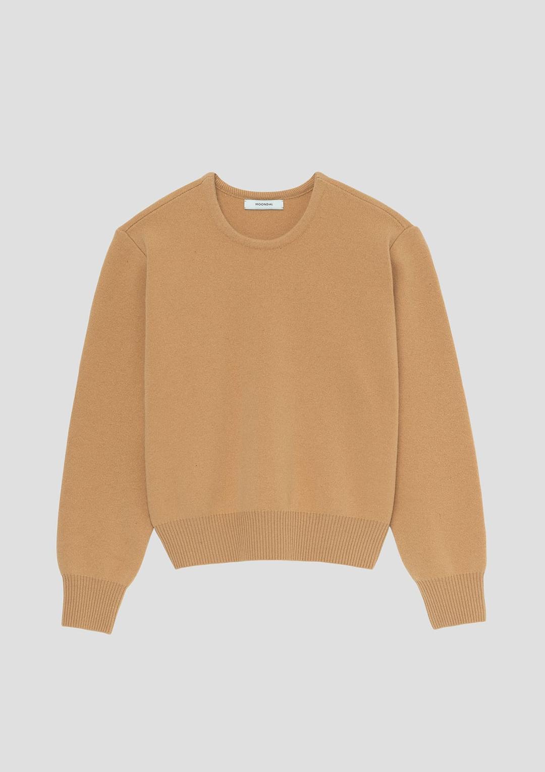 Basic Round Knit in Beige