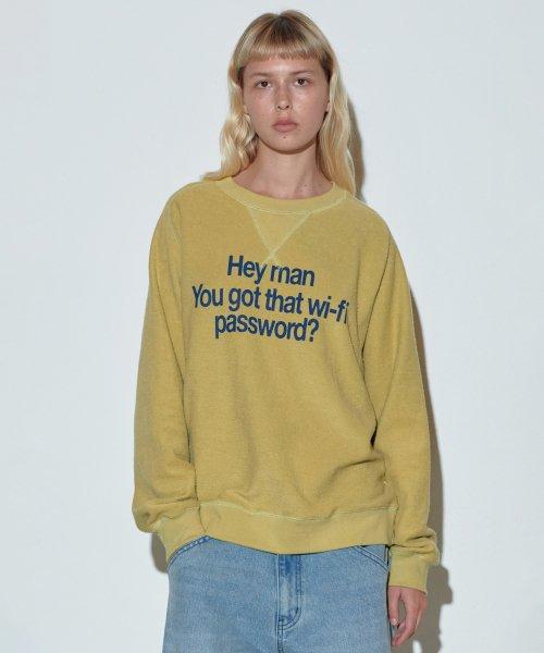 Wi-Fi Begger Sweatshirt Mustard