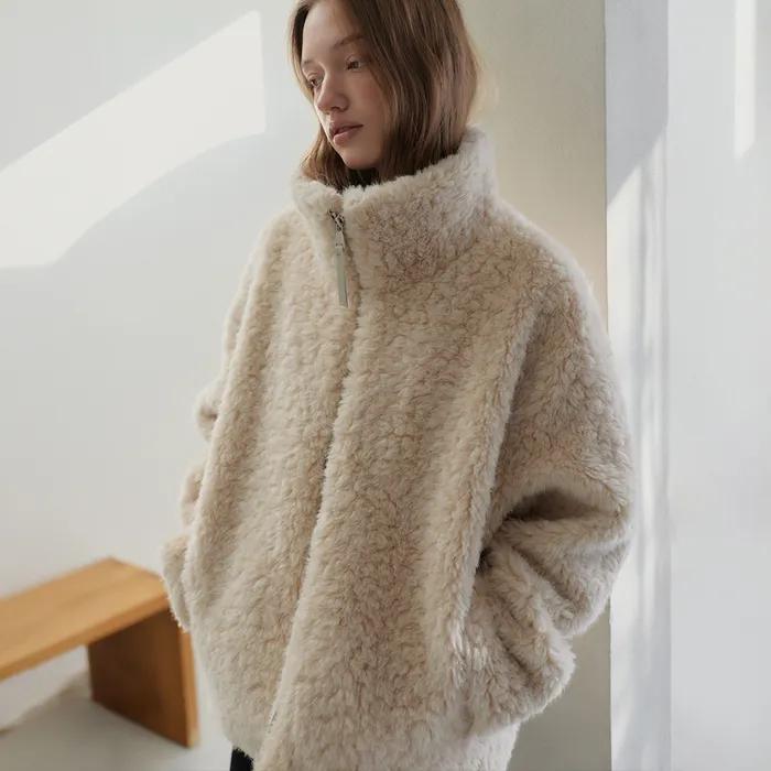 [1/12 재입고]MARIE High Neck Cocoon Silhouette Curly Wool Zip-Up Fur Coat_Butter Milk