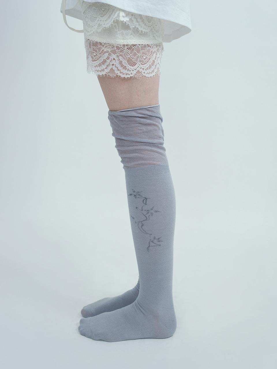 Sheer Drawing Knee Socks [Ash Blue]