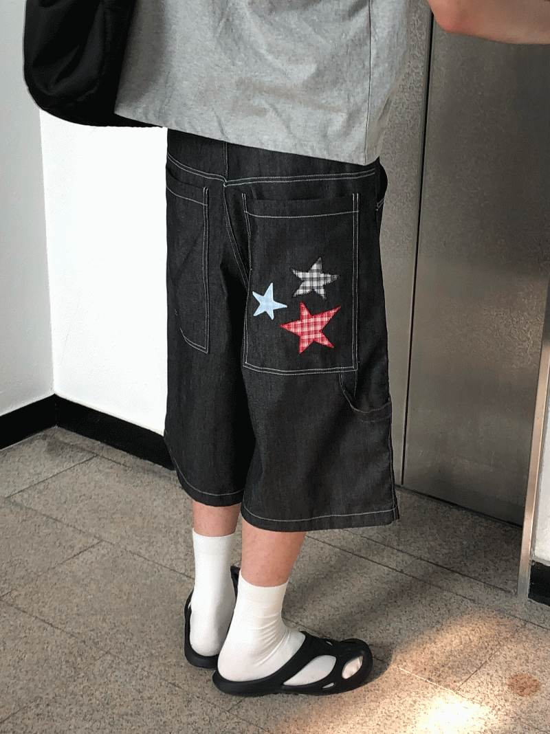 Star bermuda pants