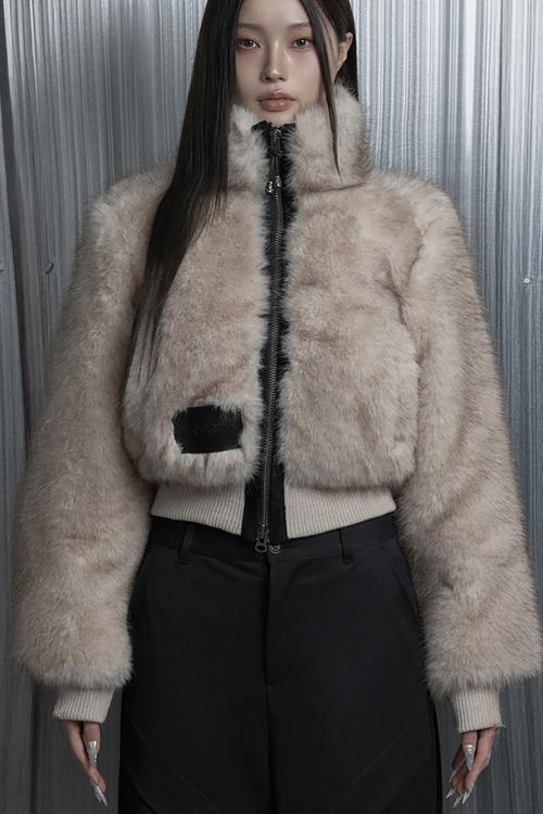 Contrast Faux-Fur Crop Jacket (Beige)