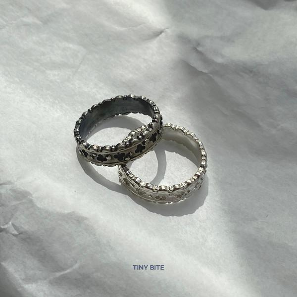 tiny clover ring ⎜ 타이니 클로버 링 ( 4 color )