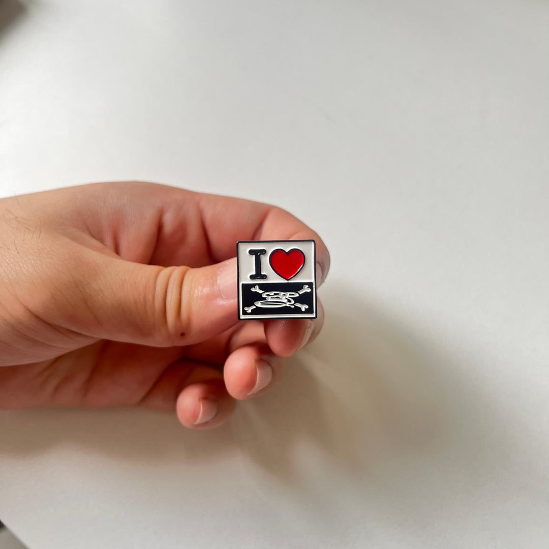 I <3 BLF pin badge