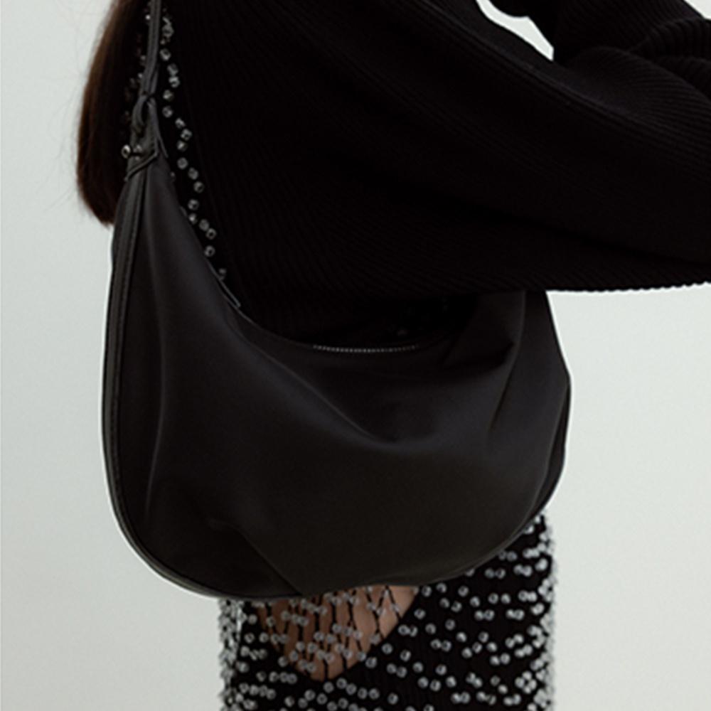 Luv moon bag(Nylon black)