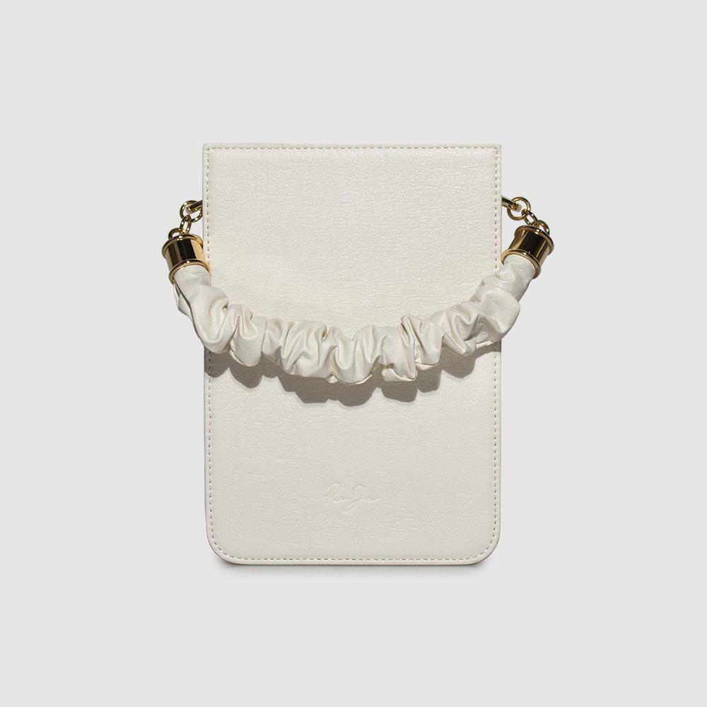 RUCHE BAG _ IVORY / 루시백